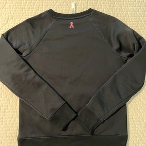Under armour sweatshirt